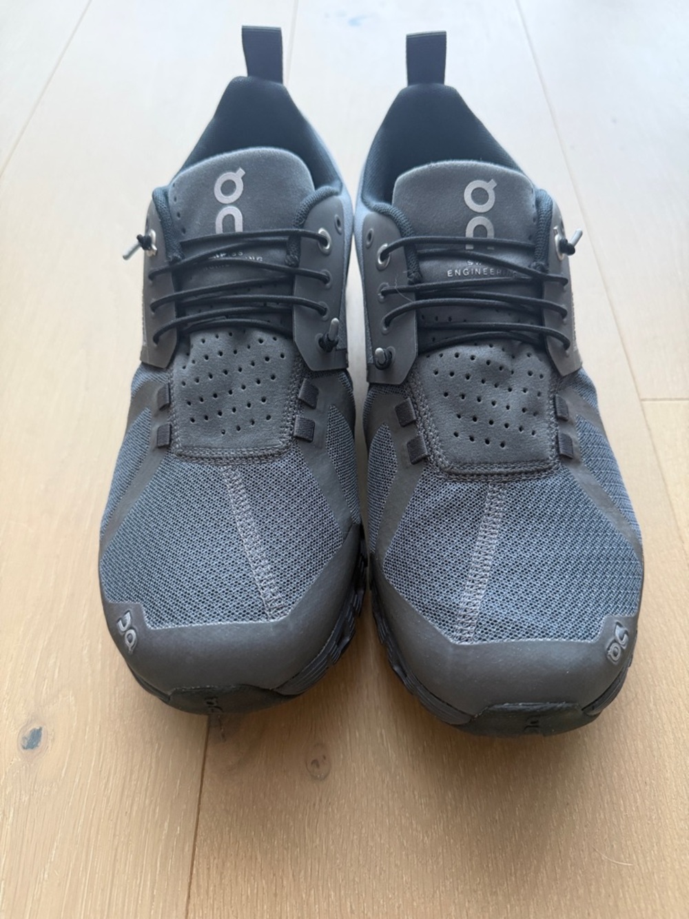 On Running Men's Waterproof cloud 5